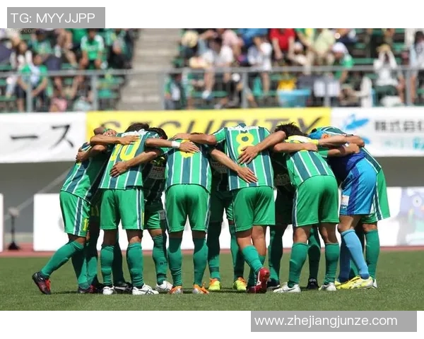 赞岐与岐阜FC的激烈对决展现足球魅力与团队精神的较量 赞岐与岐阜FC的激烈对决展现足球魅力与团队精神的较量